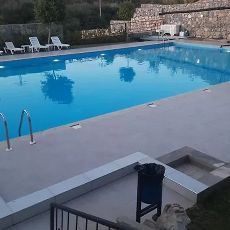 Lejlighed Semiramis Garden